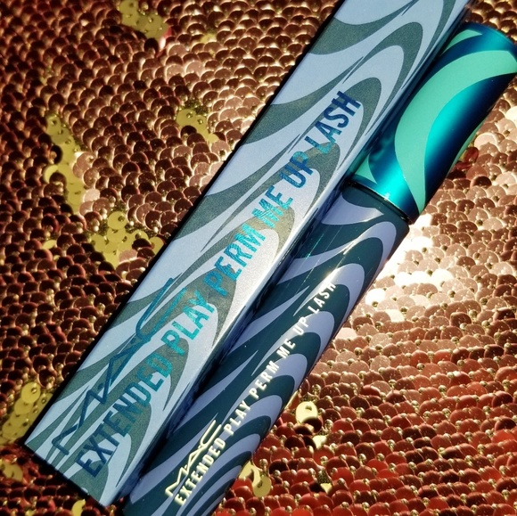 Mac extended play mascara perm me up lash - Picture 4 of 4